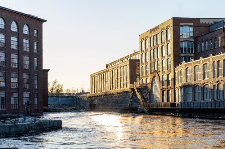 Kotimaan matkailu on kesän 2020 hitti – suuntana Tampere